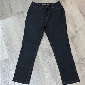 Liz Claiborne blue jeans 👖
